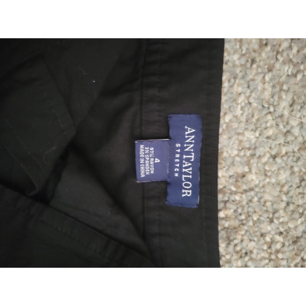 Ann Taylor Black Button Front Stretch Pencil Skirt Size 4 Rayon Spandex Knee